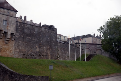 Langres W